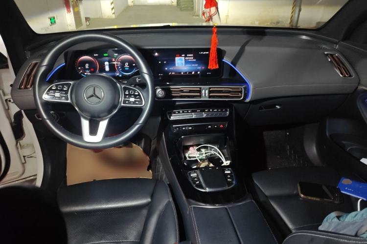 Used Mercedes-Benz EQC 2021 EQC 400 4MATIC Center Console