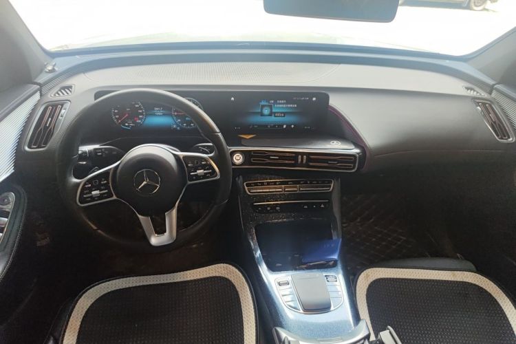 Used Mercedes-Benz EQC 2021 EQC 350 4MATIC Center Console