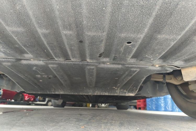 Used Mercedes-Benz EQC 2021 EQC 350 4MATIC Chassis Front