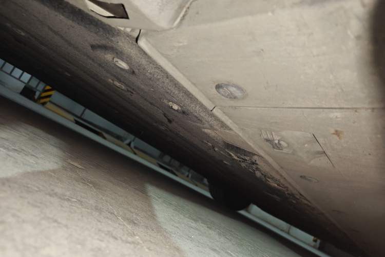 Used Mercedes-Benz EQC 2021 EQC 400 4MATIC Chassis Front Left