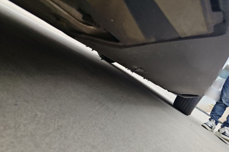 Used Mercedes-Benz EQC 2021 EQC 400 4MATIC Chassis Rear Right