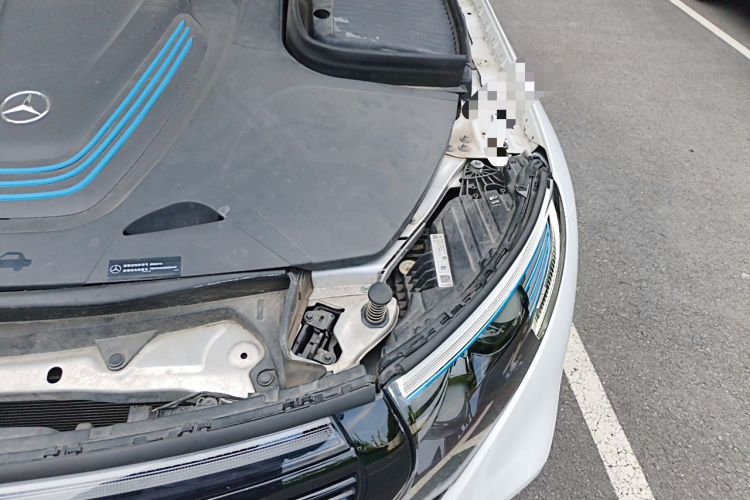 Used Mercedes-Benz EQC 2021 EQC 400 4MATIC Engine Bay Left