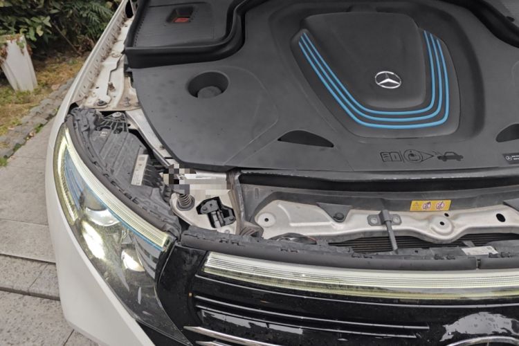 Used Mercedes-Benz EQC 2021 EQC 400 4MATIC Engine Bay Right