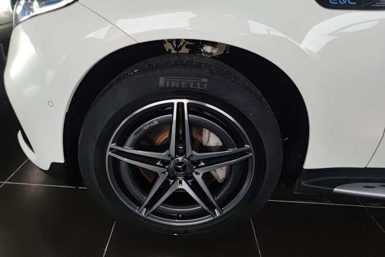 Used Mercedes-Benz EQC 2021 EQC 400 4MATIC Exterior 7