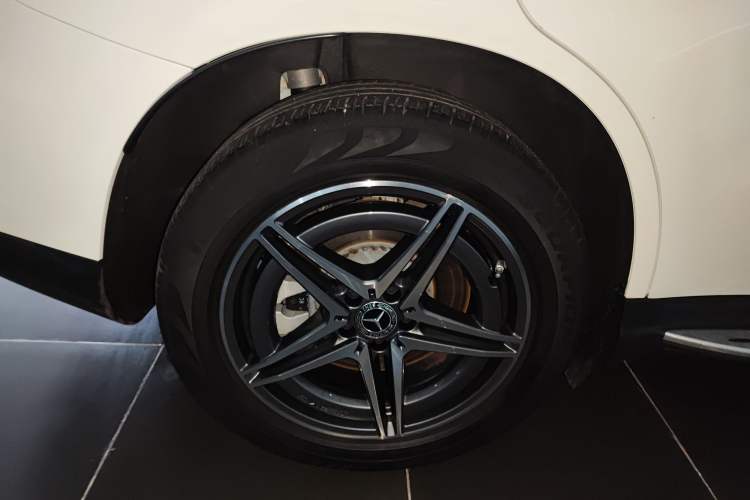 Used Mercedes-Benz EQC 2021 EQC 400 4MATIC Exterior 8