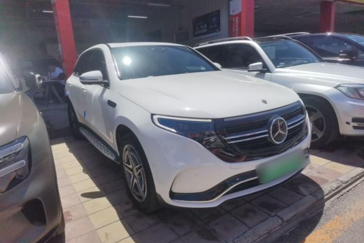 Used Mercedes-Benz EQC 2021 EQC 400 4MATIC Front Right 45 Deg