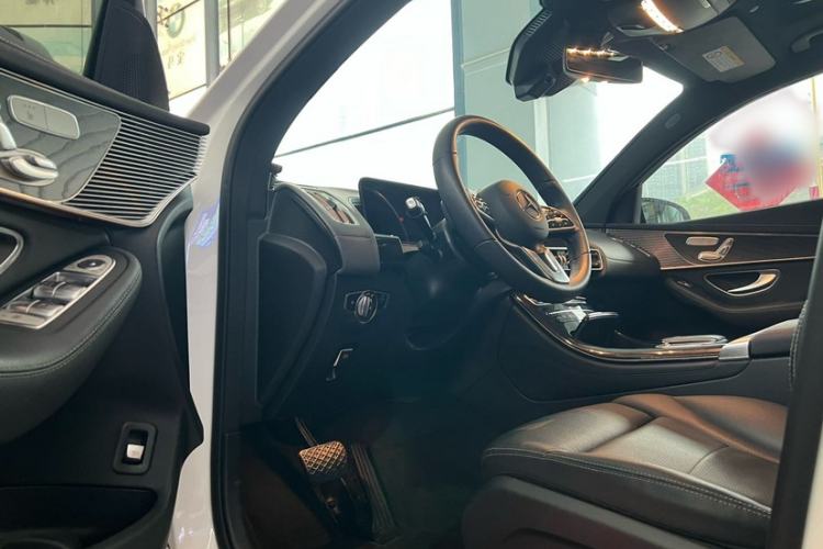 Used Mercedes-Benz EQC 2021 EQC 400 4MATIC Interior 1