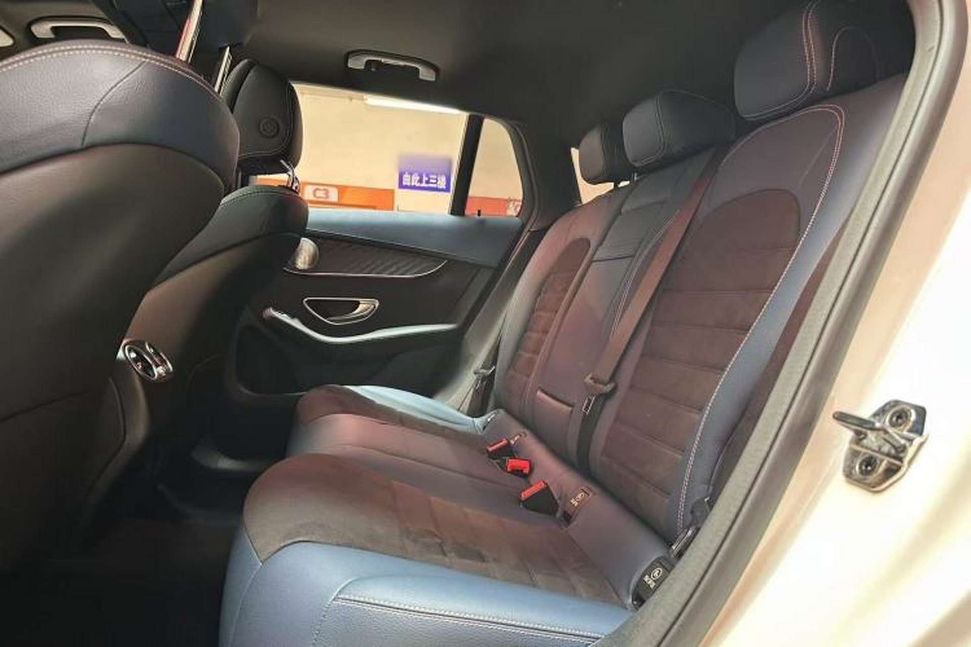 Used Mercedes-Benz EQC 2021 EQC 400 4MATIC Interior 10