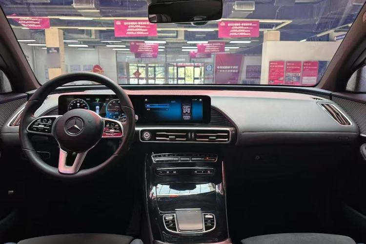 Used Mercedes-Benz EQC 2021 EQC 400 4MATIC Interior 2