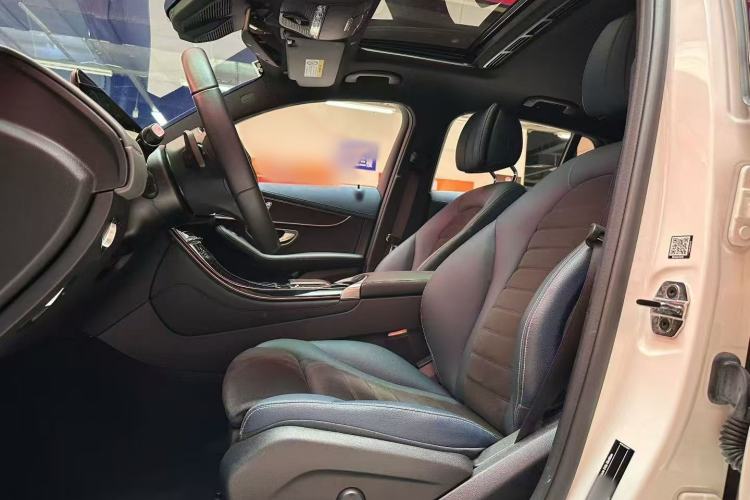 Used Mercedes-Benz EQC 2021 EQC 400 4MATIC Interior 3