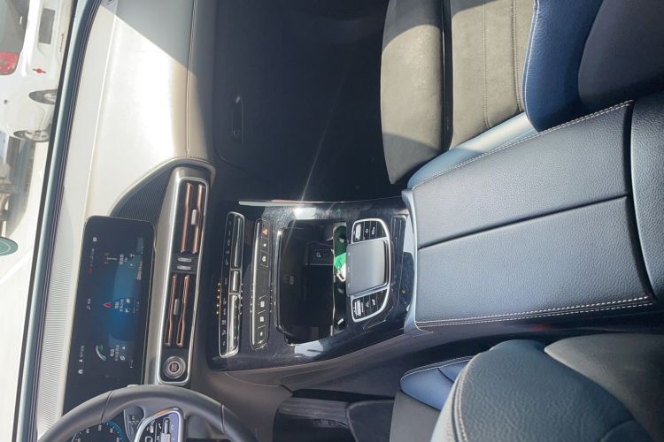 Used Mercedes-Benz EQC 2021 EQC 400 4MATIC Interior 4
