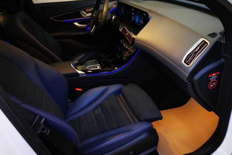 Used Mercedes-Benz EQC 2021 EQC 400 4MATIC Interior 4