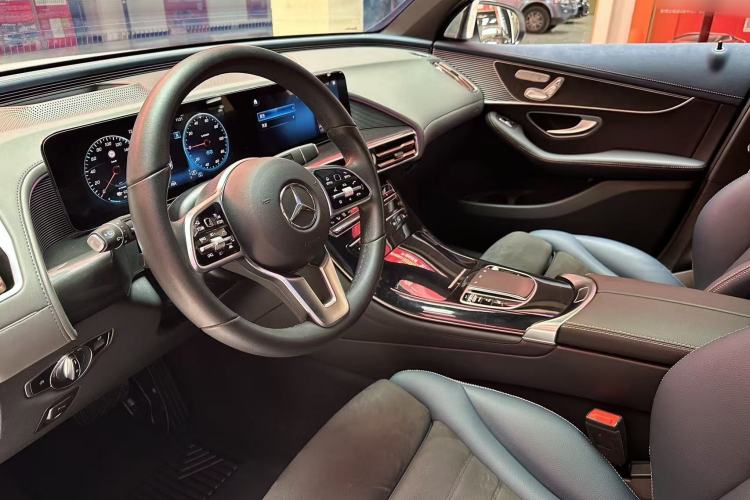 Used Mercedes-Benz EQC 2021 EQC 400 4MATIC Interior 9