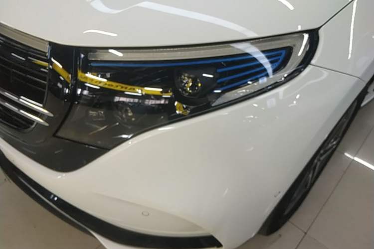 Used Mercedes-Benz EQC 2021 EQC 400 4MATIC Left Front Headlight