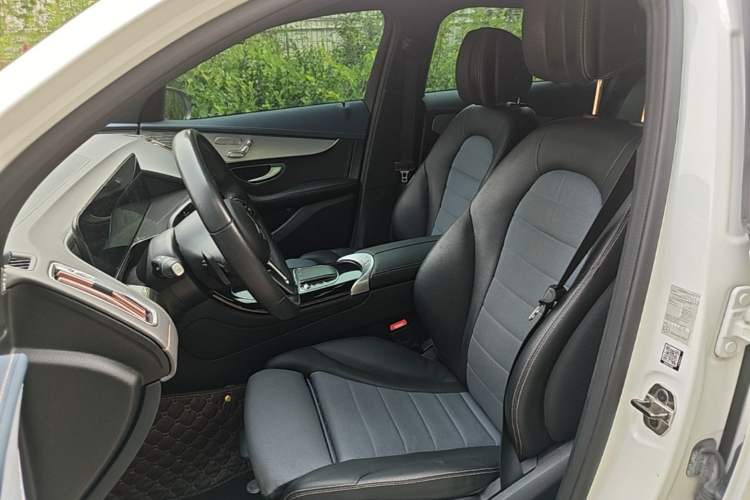 Used Mercedes-Benz EQC 2021 EQC 350 4MATIC Left Front Seat