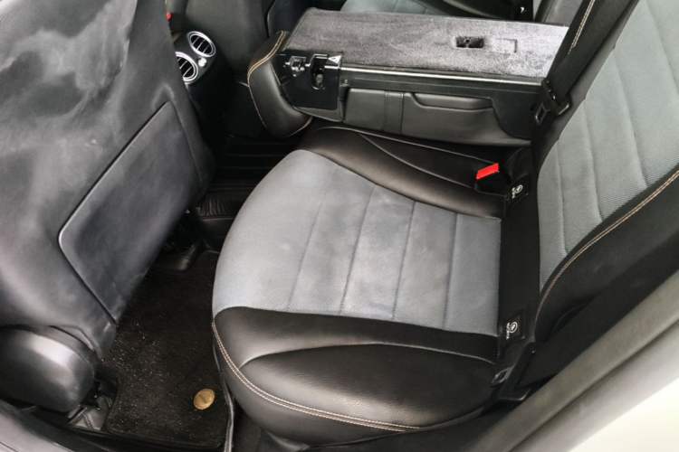 Used Mercedes-Benz EQC 2021 EQC 350 4MATIC Left Rear Seat