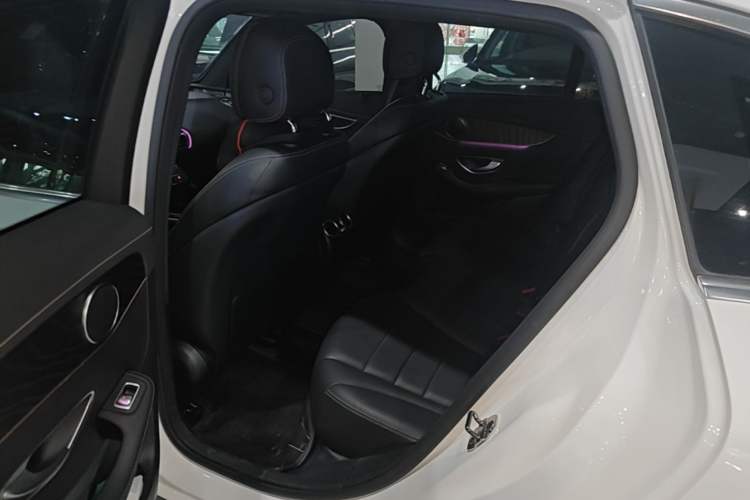 Used Mercedes-Benz EQC 2021 EQC 400 4MATIC Left Rear Seat