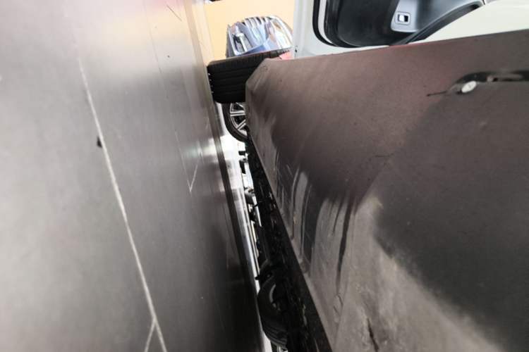 Used Mercedes-Benz EQC 2021 EQC 350 4MATIC Left Side Sill