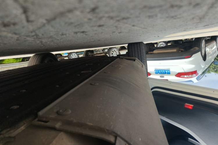 Used Mercedes-Benz EQC 2021 EQC 350 4MATIC Left Side Sill