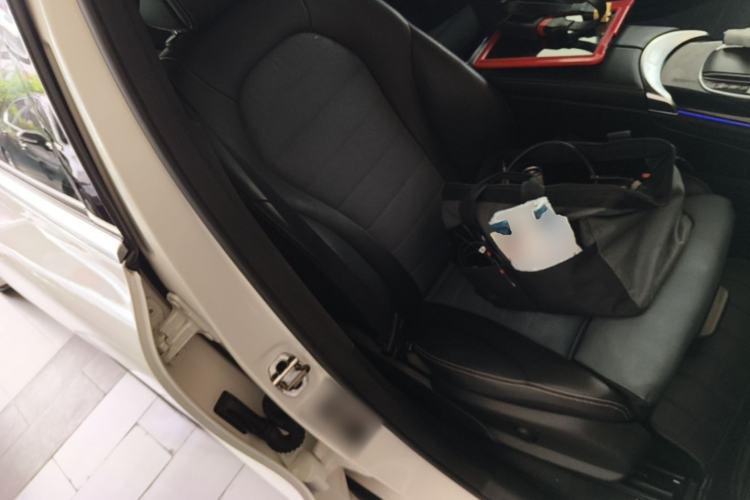 Used Mercedes-Benz EQC 2021 EQC 350 4MATIC Right Front Seat