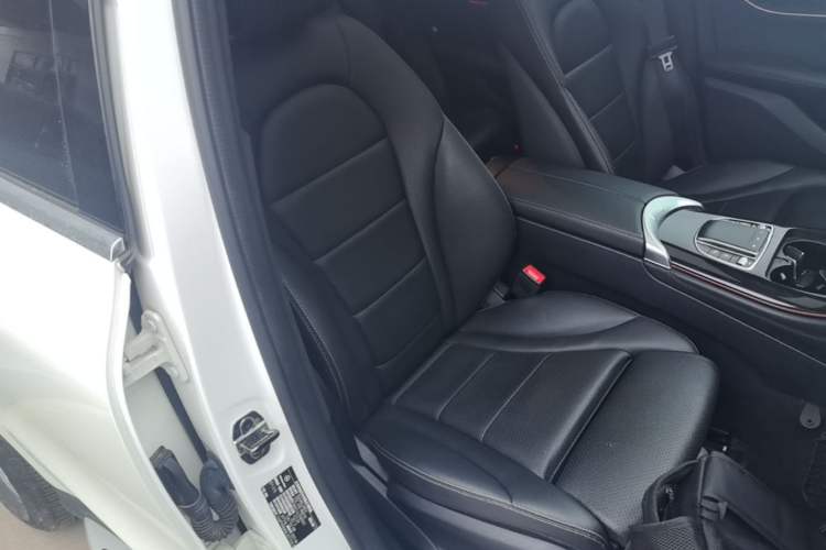 Used Mercedes-Benz EQC 2021 EQC 400 4MATIC Right Front Seat