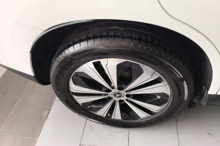 Used Mercedes-Benz EQC 2021 EQC 350 4MATIC Right Rear Wheel Hub