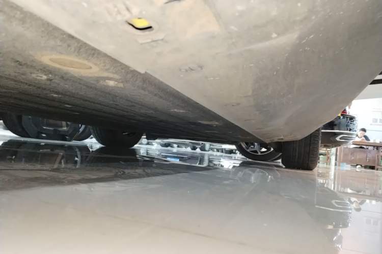Used Mercedes-Benz EQC 2021 EQC 400 4MATIC Right Side Sill