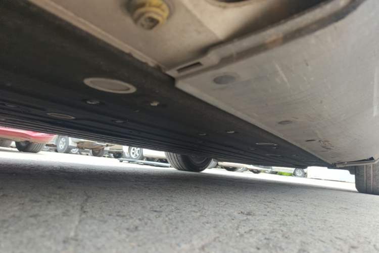 Used Mercedes-Benz EQC 2021 EQC 350 4MATIC Right Side Sill