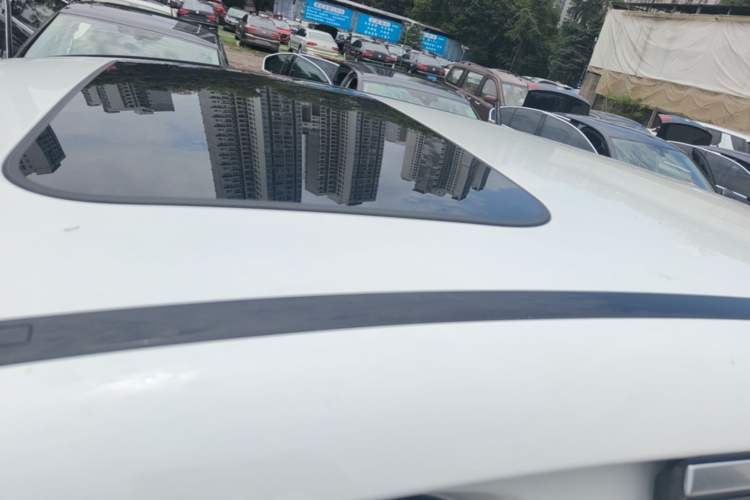 Used Mercedes-Benz EQC 2021 EQC 350 4MATIC Roof