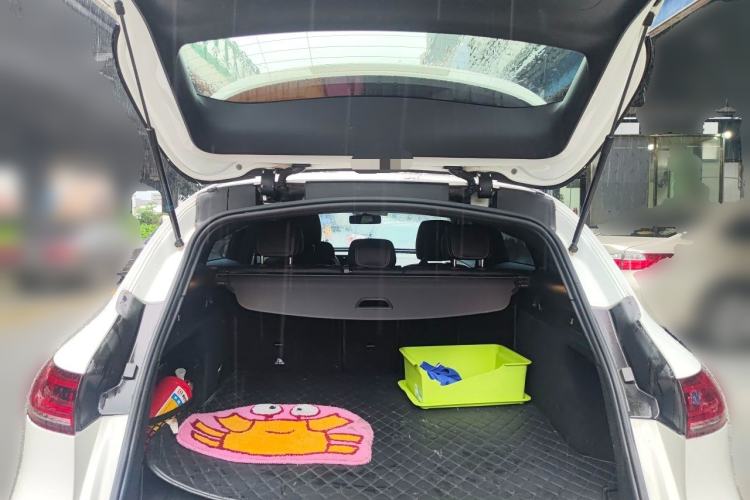 Used Mercedes-Benz EQC 2021 EQC 350 4MATIC Trunk