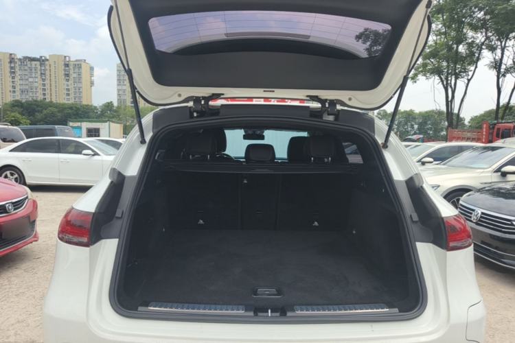 Used Mercedes-Benz EQC 2021 EQC 350 4MATIC Trunk