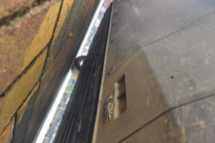 Used Mercedes-Benz EQC 2022 Facelift EQC 400 4MATIC Chassis Front Right