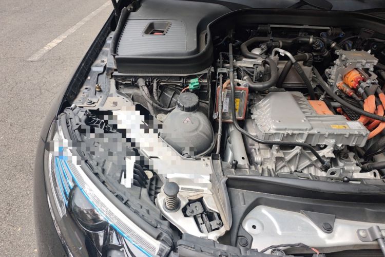 Used Mercedes-Benz EQC 2022 EQC 400 4MATIC Engine Bay Right