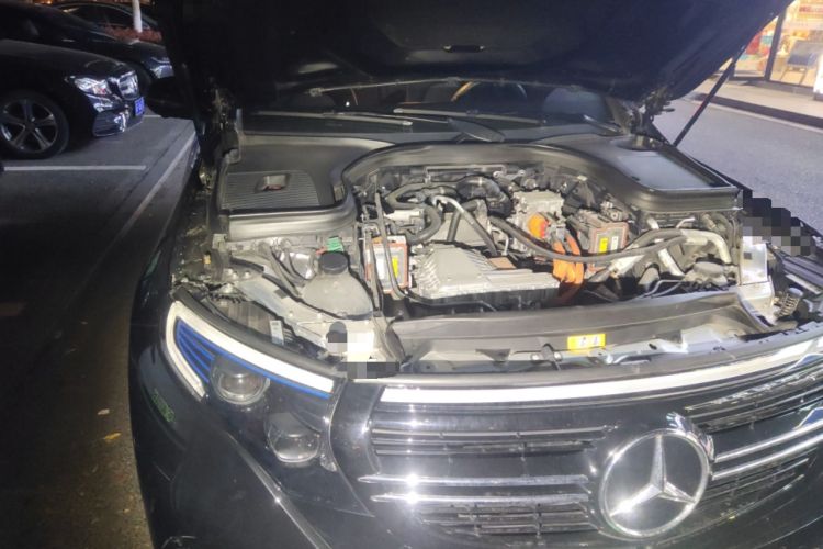 Used Mercedes-Benz EQC 2022 EQC 350 4MATIC Engine Bay Right
