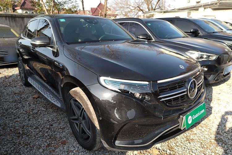 Used Mercedes-Benz EQC 2022 EQC 400 4MATIC Exterior 2