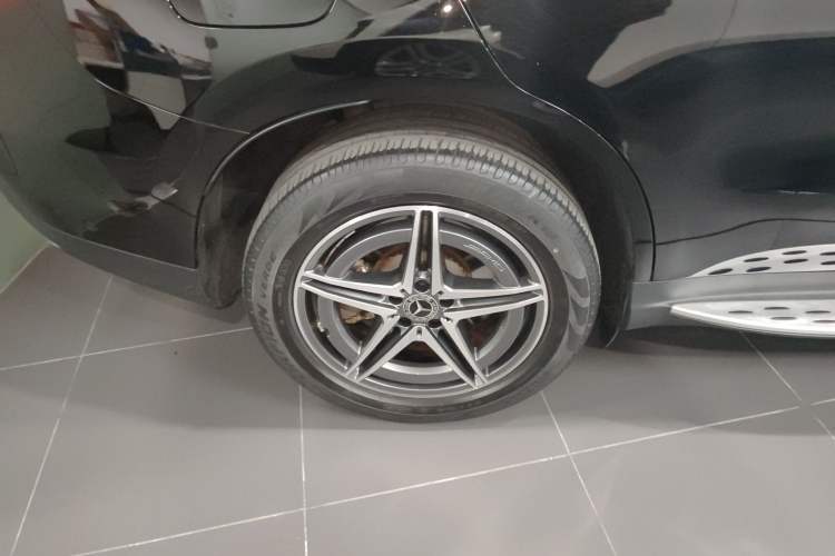 Used Mercedes-Benz EQC 2022 EQC 400 4MATIC Exterior 5