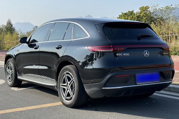 Used Mercedes-Benz EQC 2022 Facelift EQC 400 4MATIC Exterior 7