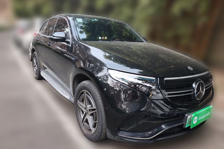 Used Mercedes-Benz EQC 2022 EQC 400 4MATIC Front Right 45 Deg