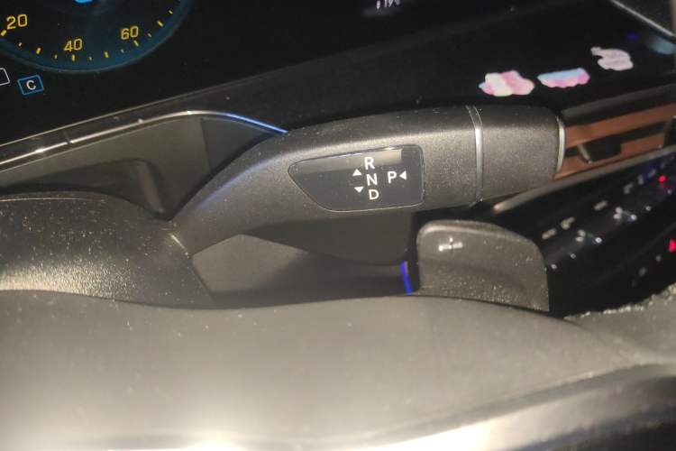 Used Mercedes-Benz EQC 2022 EQC 350 4MATIC Gear Lever