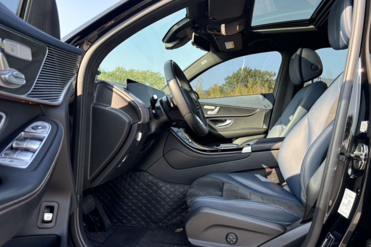 Used Mercedes-Benz EQC 2022 Facelift EQC 400 4MATIC Interior 3