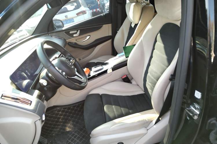 Used Mercedes-Benz EQC 2022 EQC 400 4MATIC Left Front Seat
