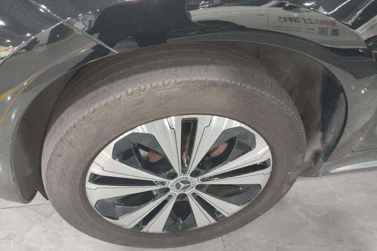 Used Mercedes-Benz EQC 2022 EQC 350 4MATIC Left Front Wheel Hub