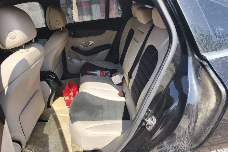Used Mercedes-Benz EQC 2022 Facelift EQC 400 4MATIC Left Rear Seat