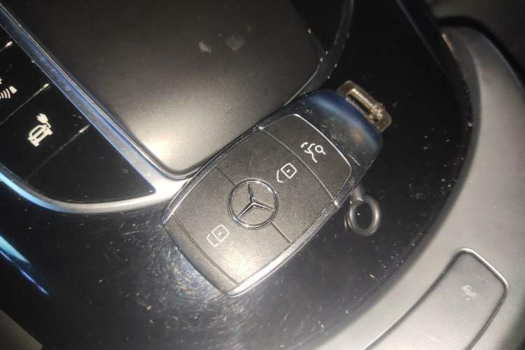 Used Mercedes-Benz EQC 2022 EQC 350 4MATIC Vehicle Key
