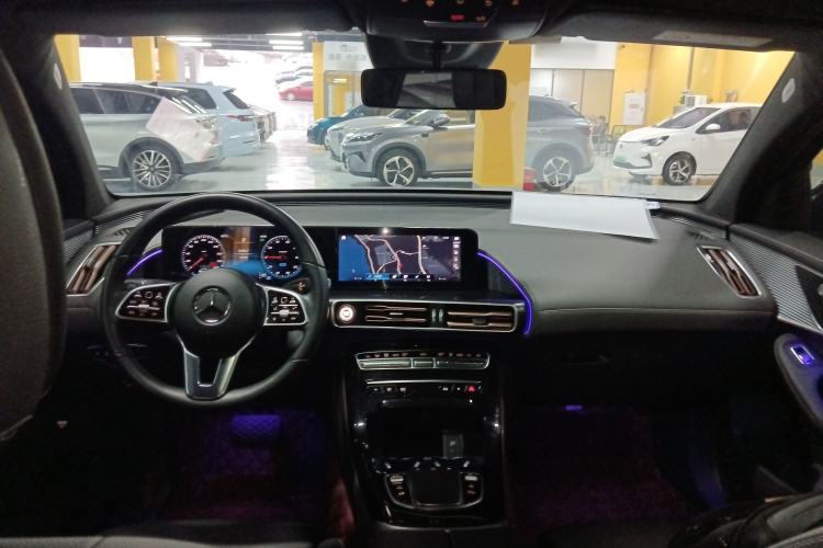 Used Mercedes-Benz EQC 2022-Year Restyled EQC 350 4MATIC Interior 2