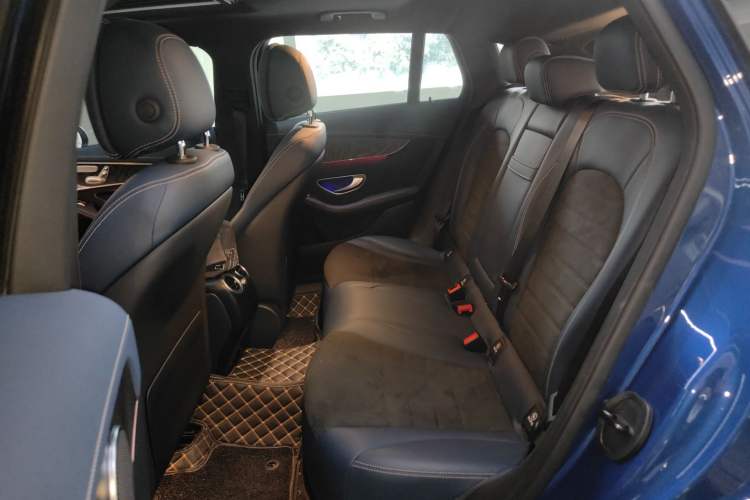 Used Mercedes-Benz EQC 2022 Facelift EQC 400 4MATIC Interior 4
