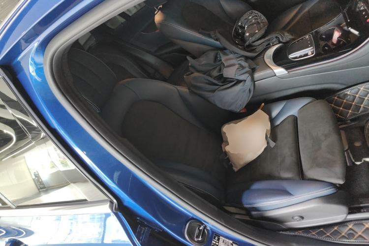 Used Mercedes-Benz EQC 2022 Facelift EQC 400 4MATIC Right Front Seat
