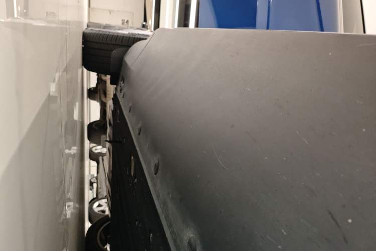 Used Mercedes-Benz EQC 2022 Facelift EQC 400 4MATIC Right Side Sill