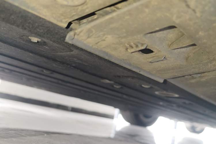 Used Mercedes-Benz EQC 2022-Year Restyled EQC 350 4MATIC Chassis Front Left