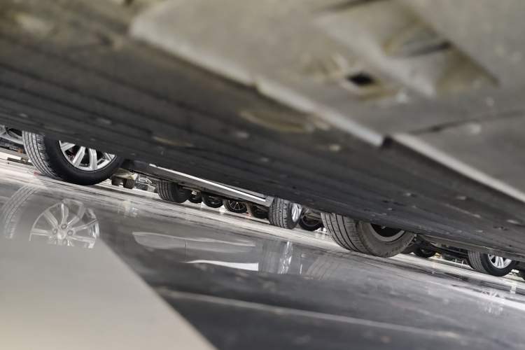 Used Mercedes-Benz EQC 2022-Year Restyled EQC 350 4MATIC Chassis Rear Right